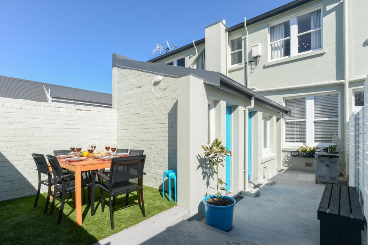 Studio 488 - Napier Holiday Apartment Exteriör bild